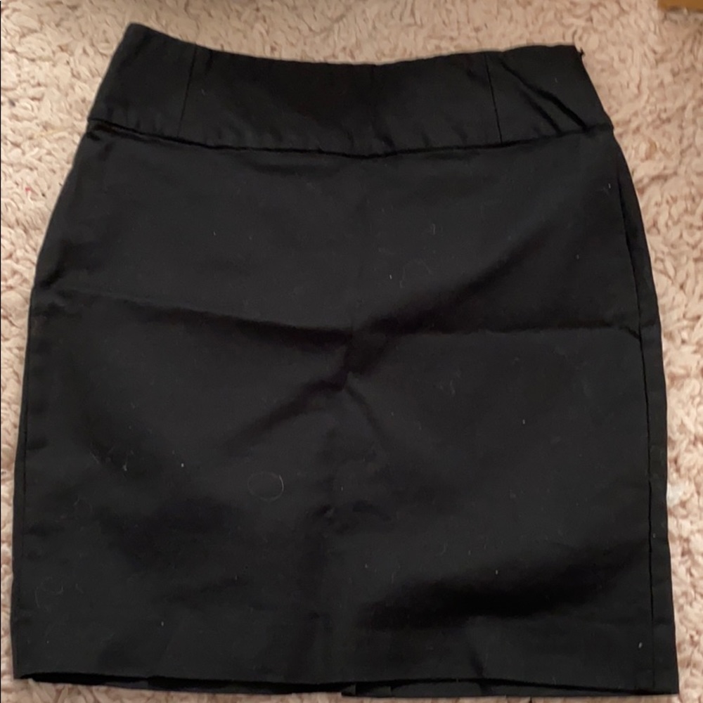 Banana Republic black pencil skirt